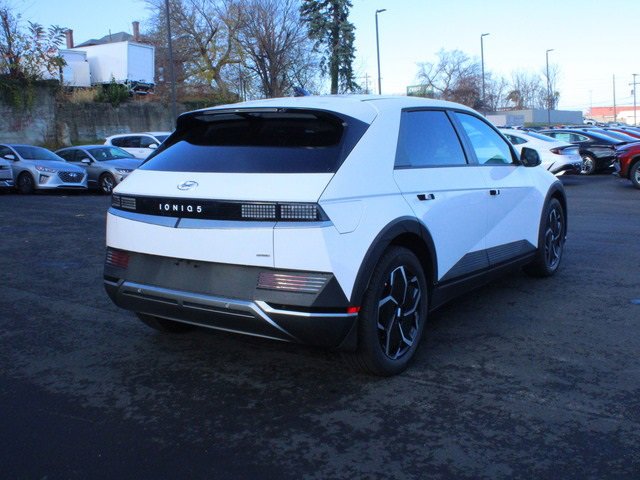 New 2024 Hyundai Ioniq 5 SEL image 7