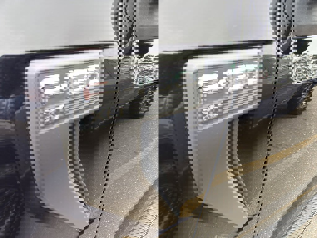 Used 2022 Ford F150 XLT w/ Equipment Group 302A High image 10