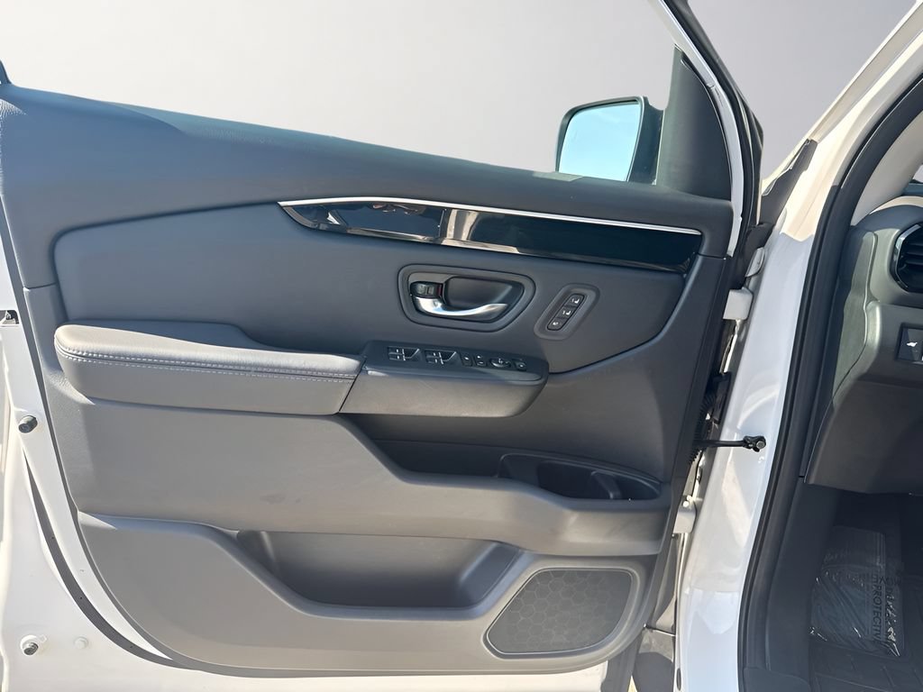 Used 2023 Honda Pilot Touring image 28