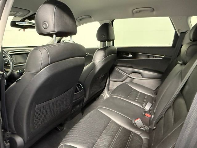 Used 2018 Kia Sorento FWD image 35