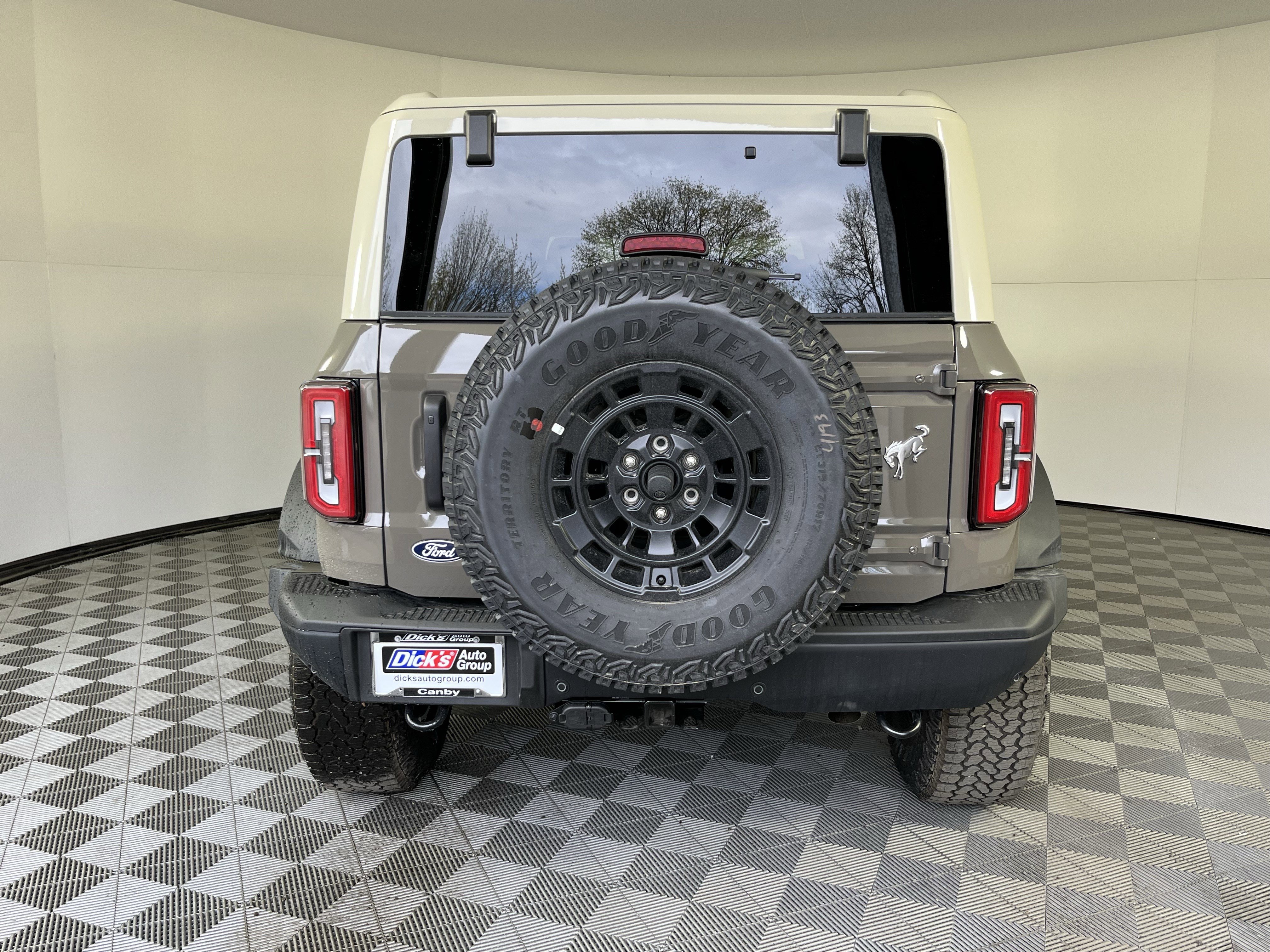 New 2026 Ford Bronco Badlands AWD/4WD image 4