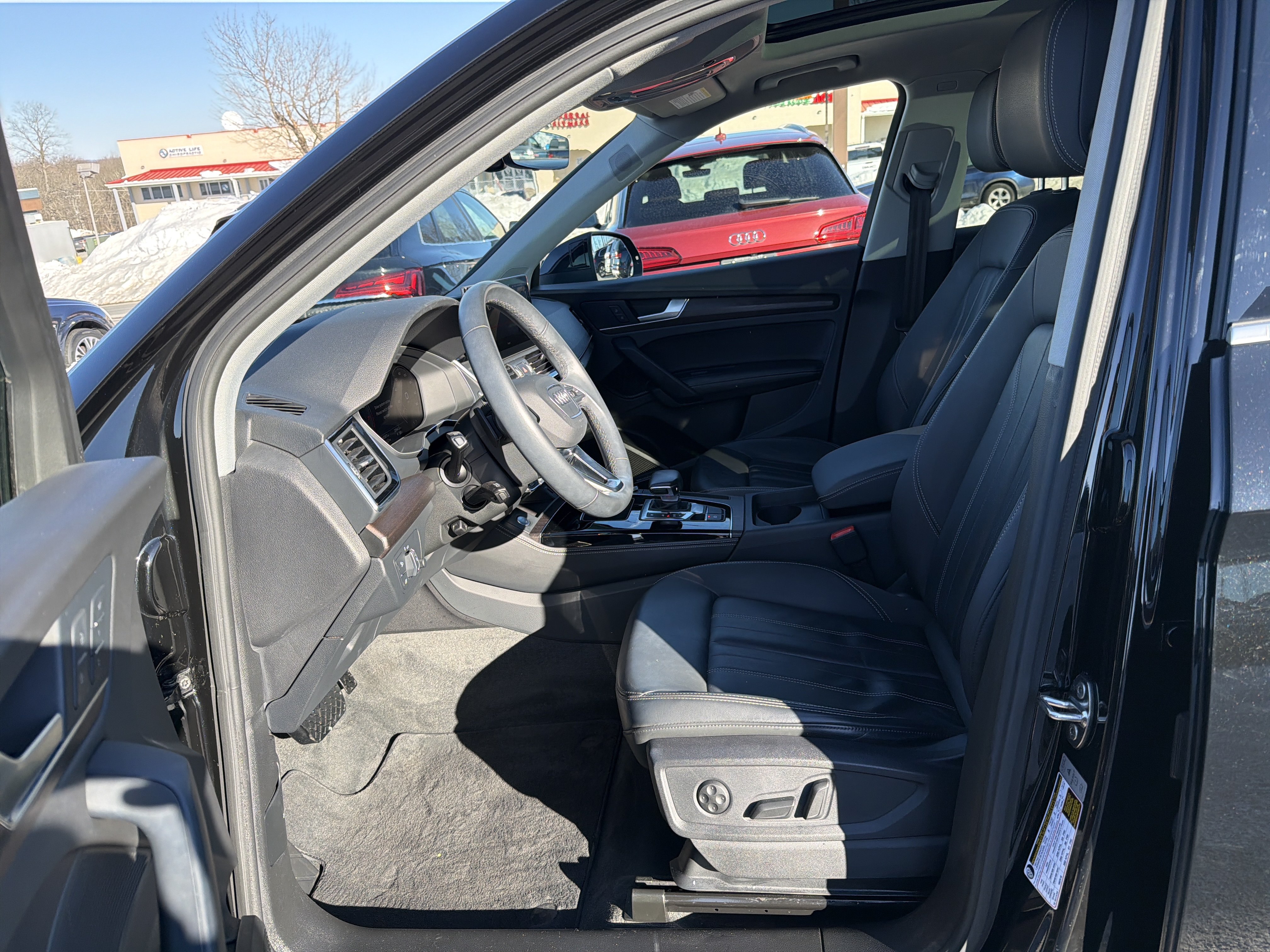 Certified 2023 Audi Q5 2.0T Premium Plus w/ Premium Plus Package AWD/4WD image 5