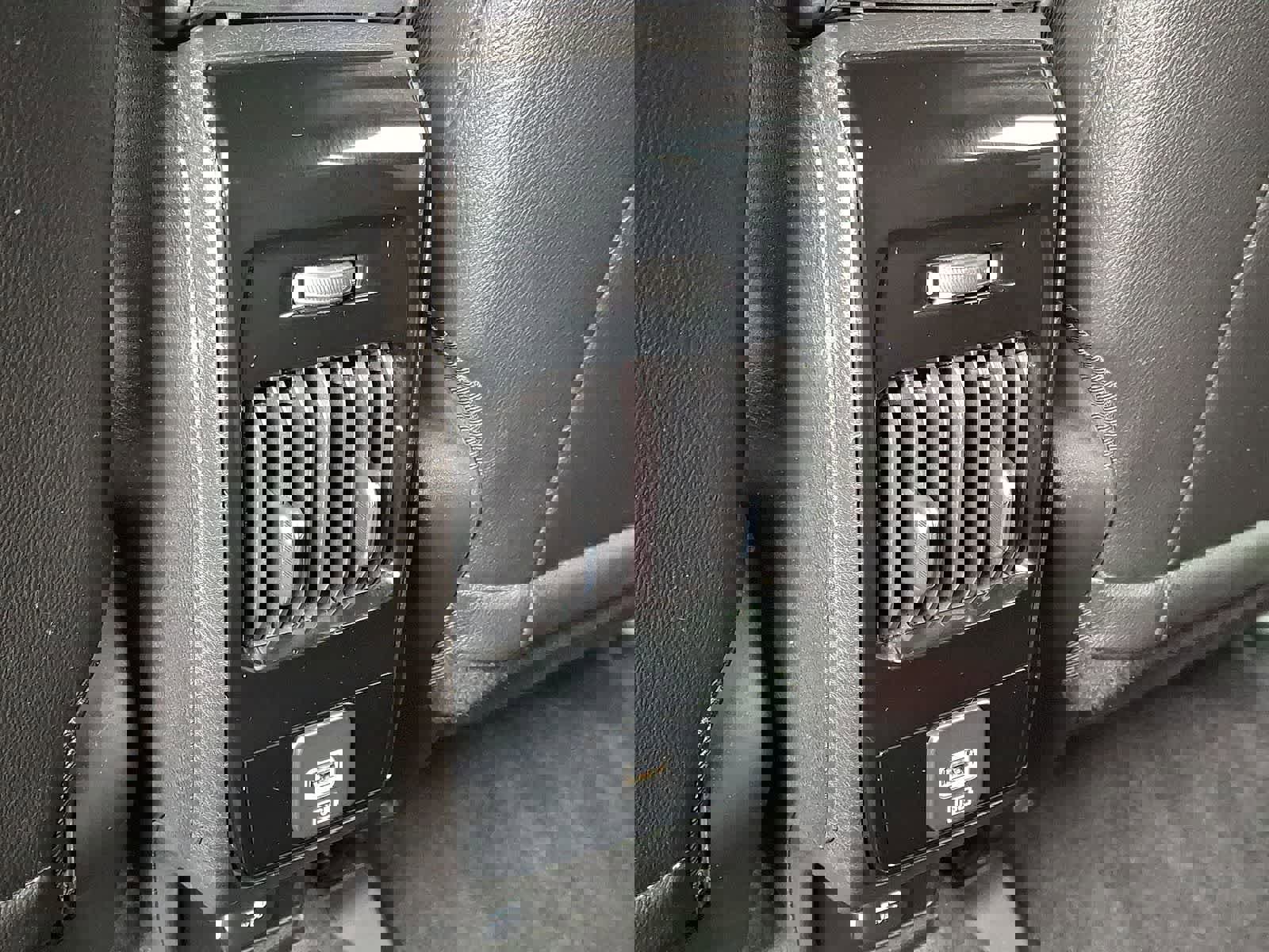 Used 2024 Jeep Compass Limited image 26