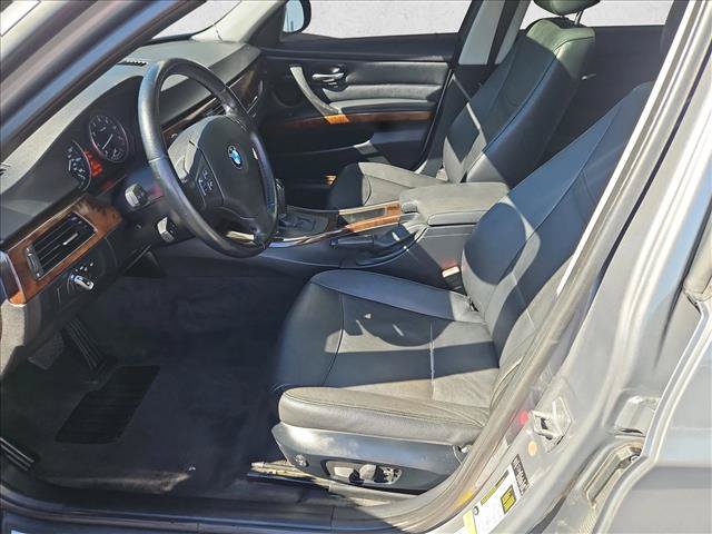 Used 2011 BMW 328i xDrive Sedan AWD/4WD image 15