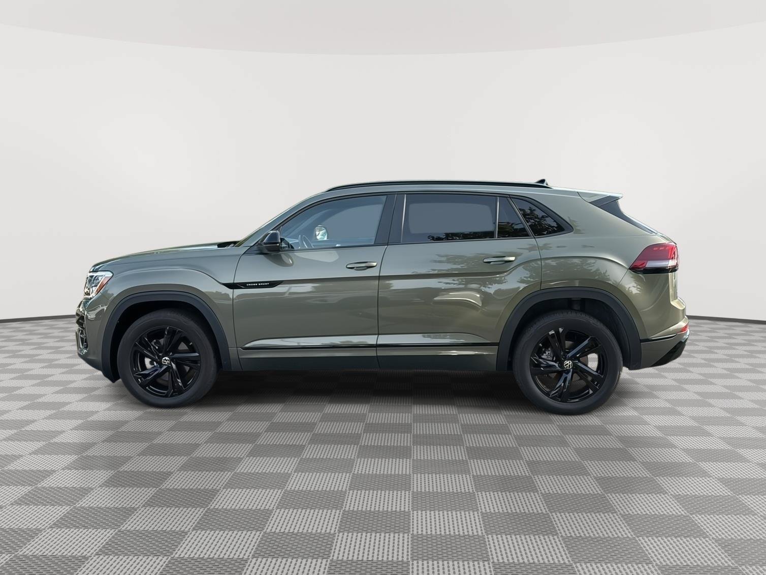 Used 2026 Volkswagen Atlas Cross Sport SEL R-Line AWD/4WD image 12