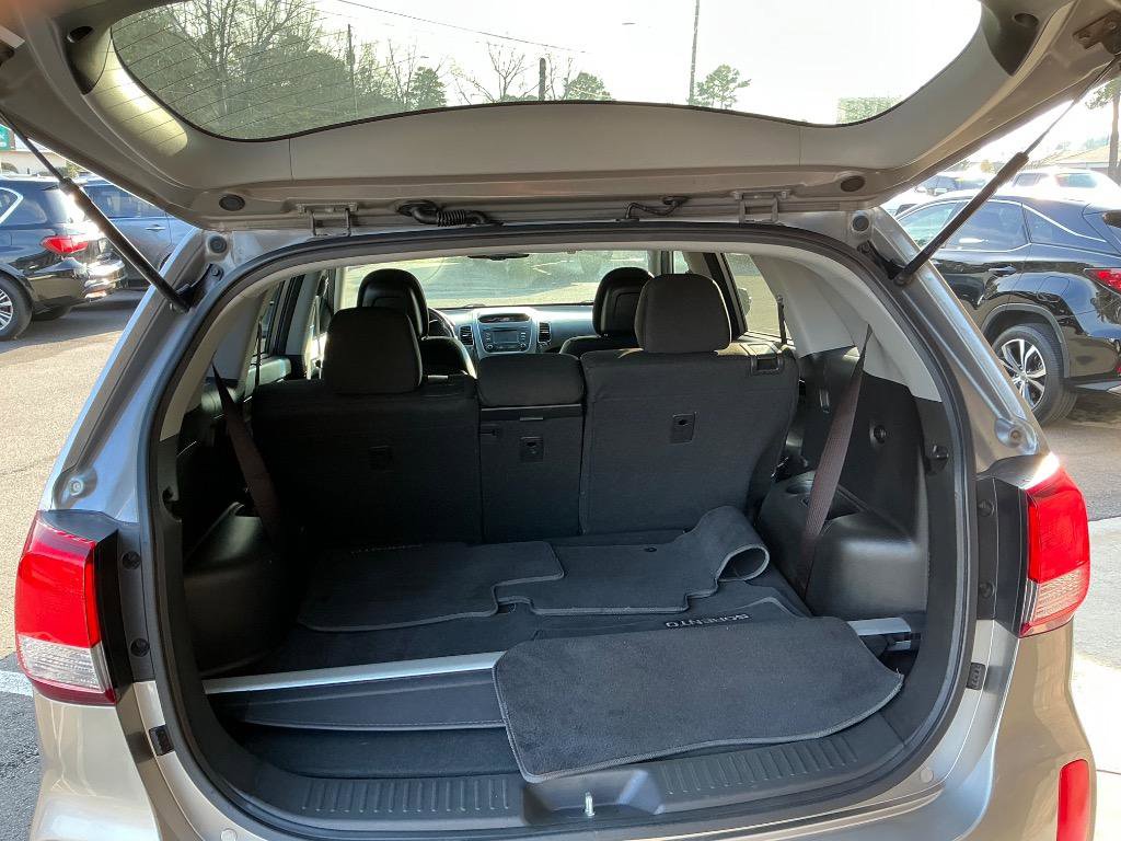 Used 2014 Kia Sorento LX AWD/4WD image 7