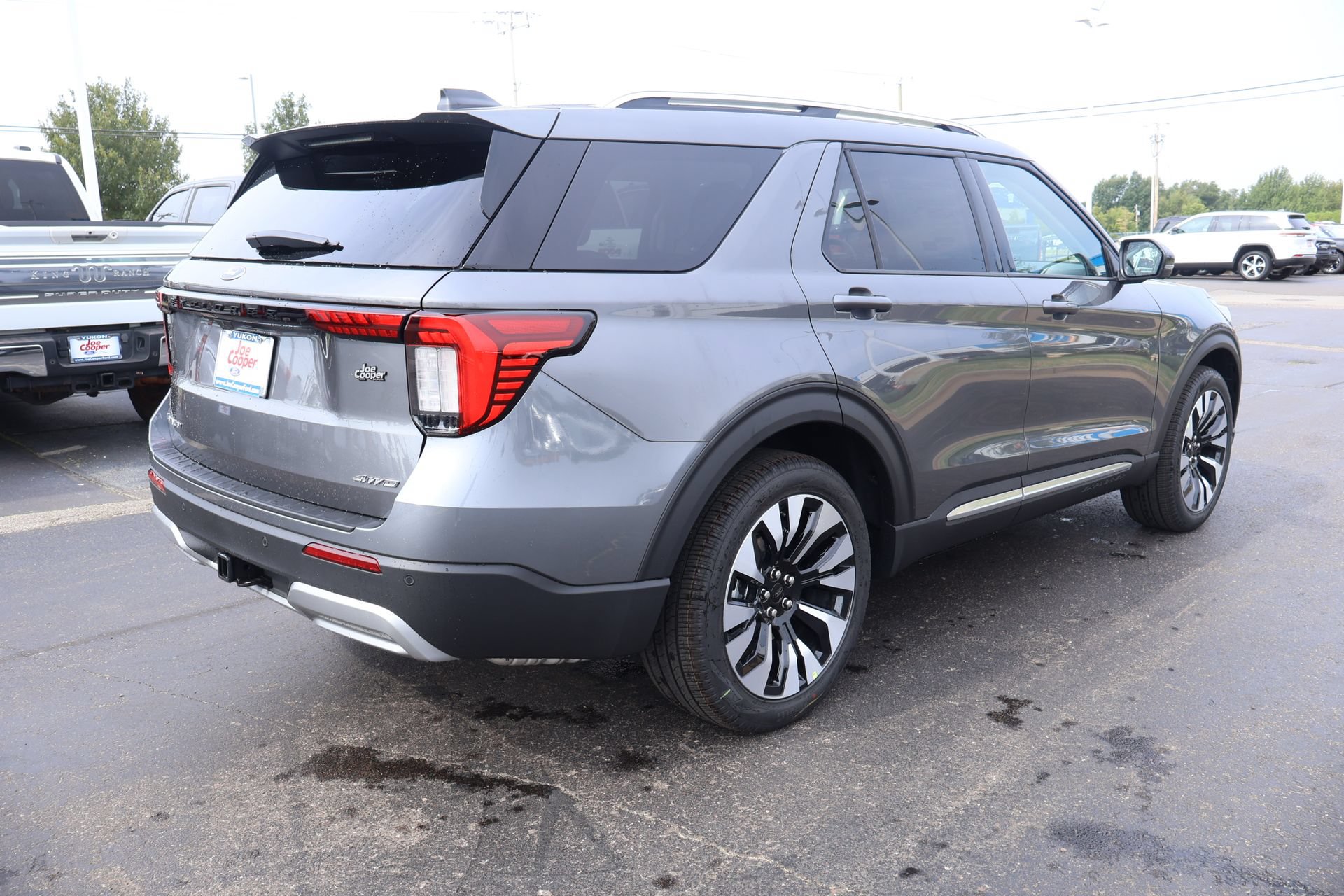 New 2026 Ford Explorer Platinum w/ LUX Leather Package AWD/4WD image 23