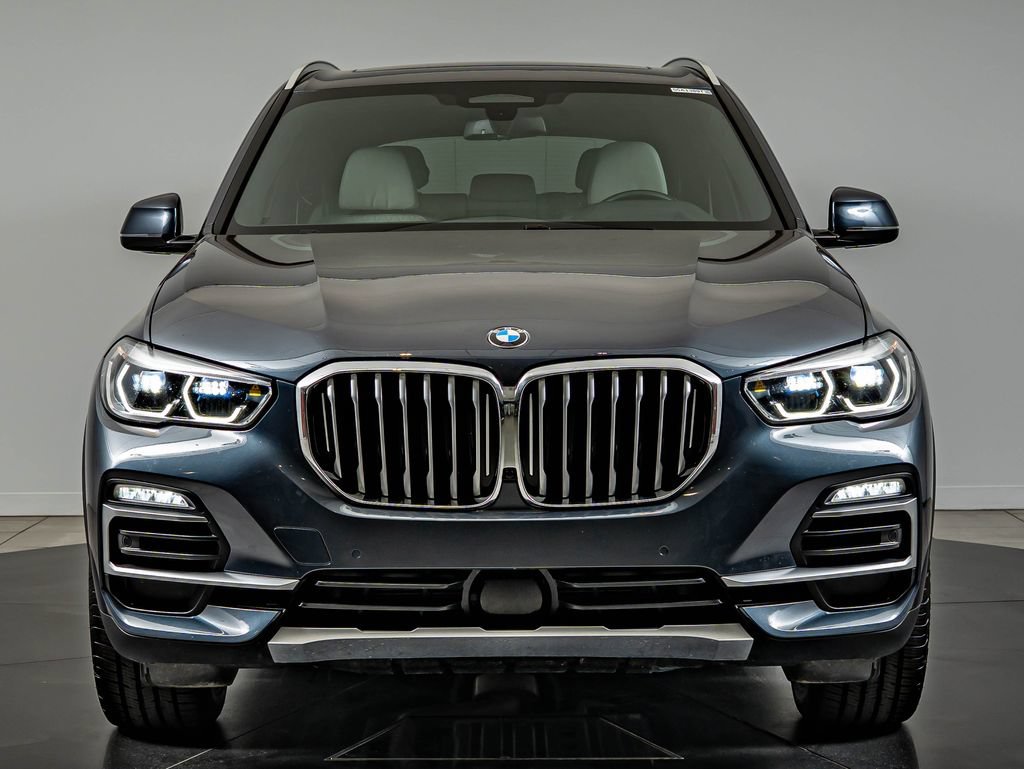 Used 2019 BMW X5 xDrive40i w/ Executive Package AWD/4WD image 2