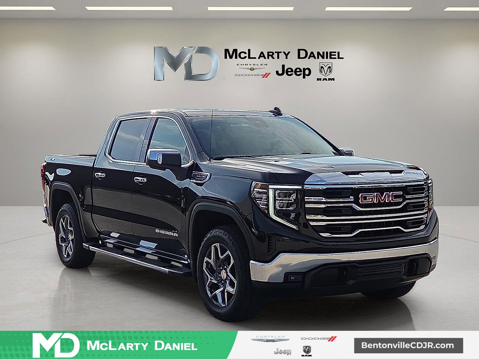 Used 2026 GMC Sierra 1500 SLT w/ SLT Premium Package image 1
