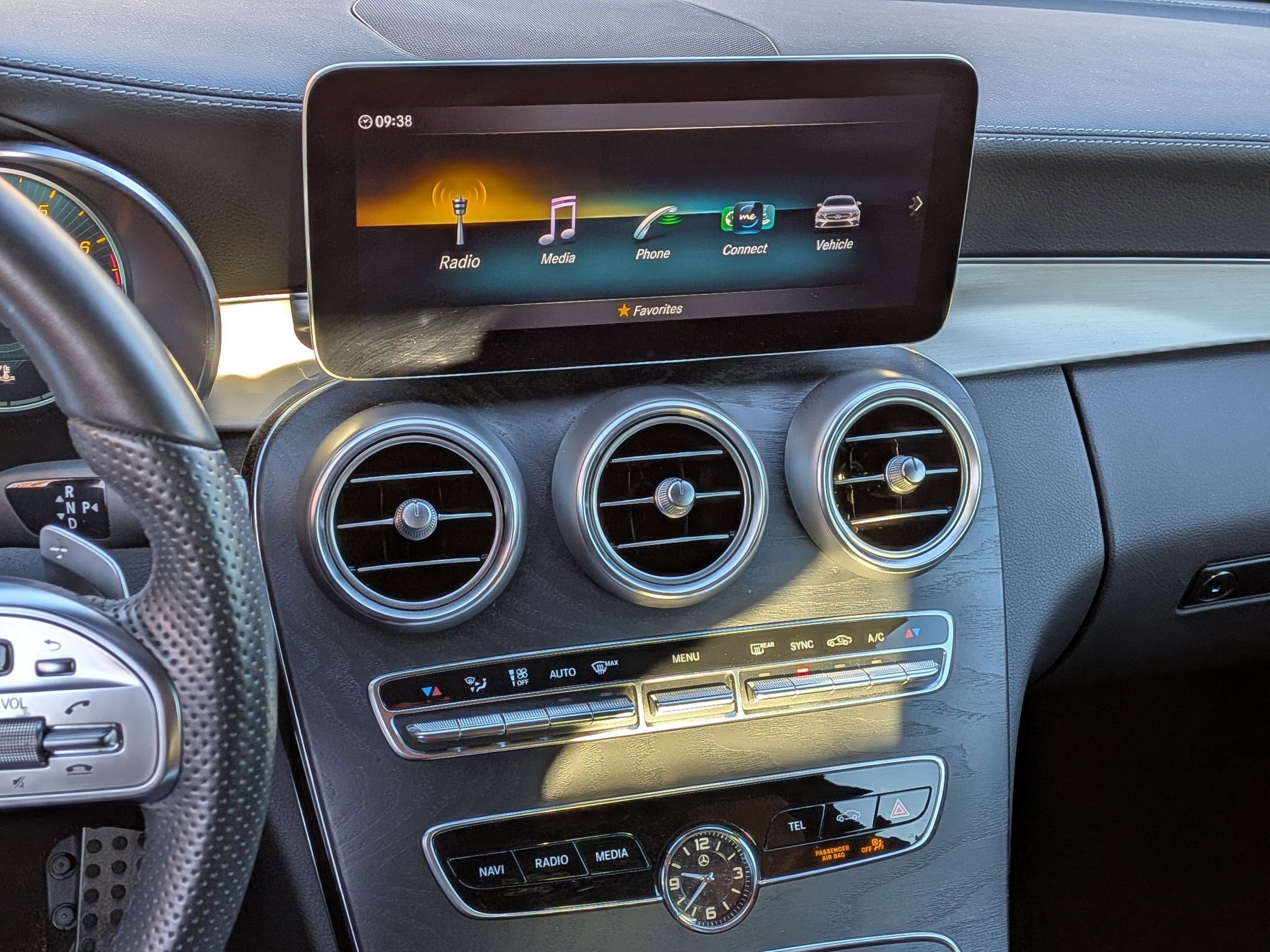 Used 2023 Mercedes-Benz C 300 C 300 image 18