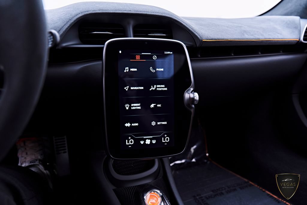 Used 2025 McLaren Artura RWD image 79