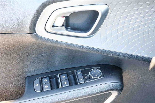 Used 2024 Kia Soul LX w/ Option Group 015 image 22