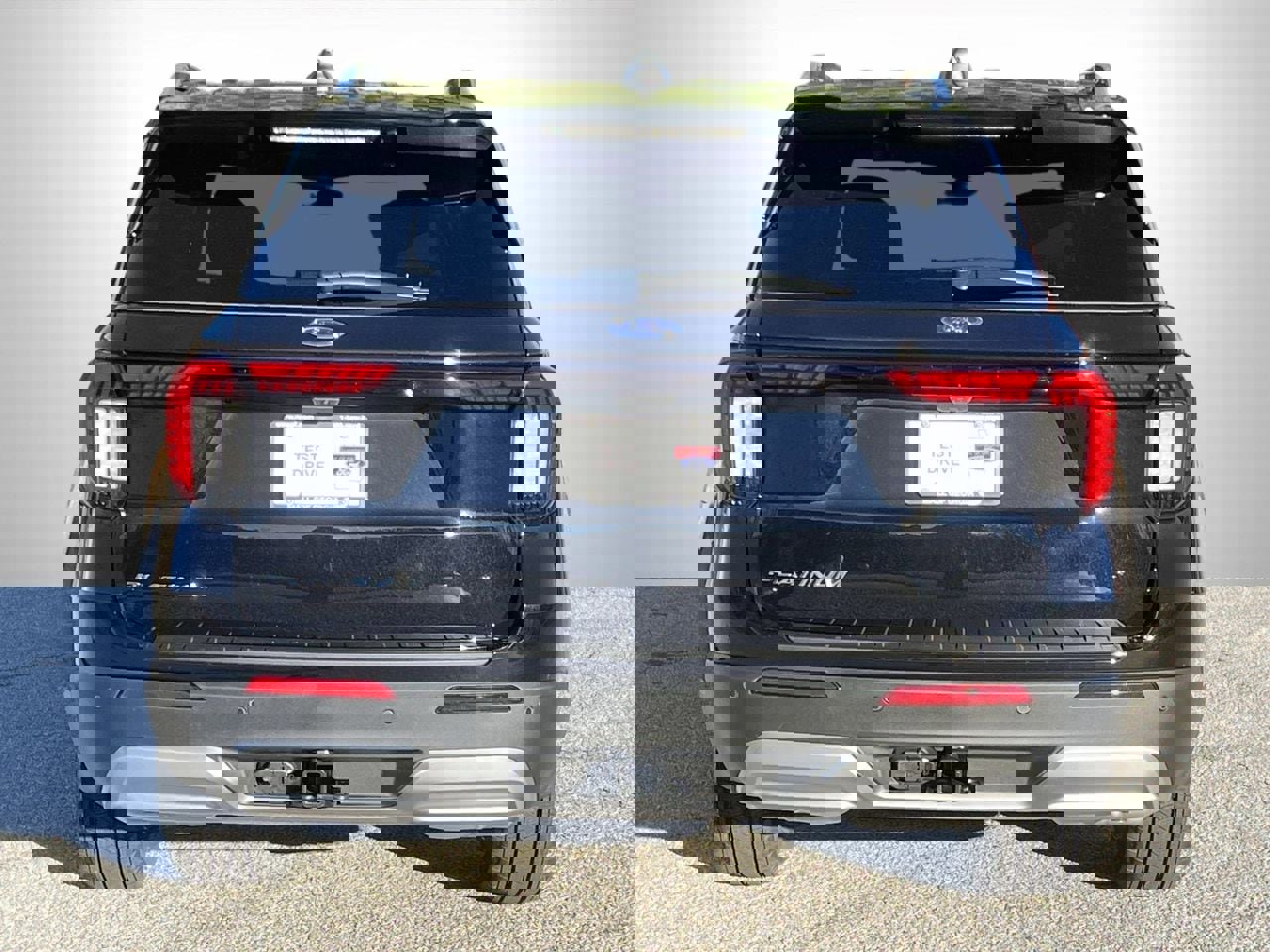 New 2026 Ford Explorer Platinum image 29