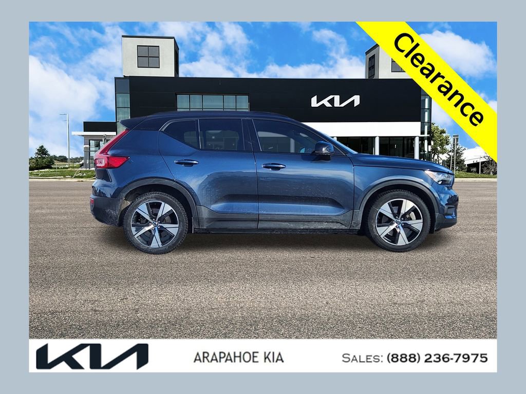 Used 2022 Volvo XC40 P8 Recharge Plus