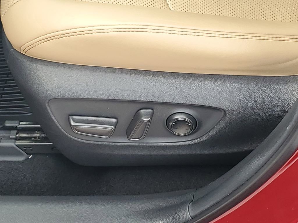 Certified 2021 Toyota RAV4 Limited AWD/4WD image 21