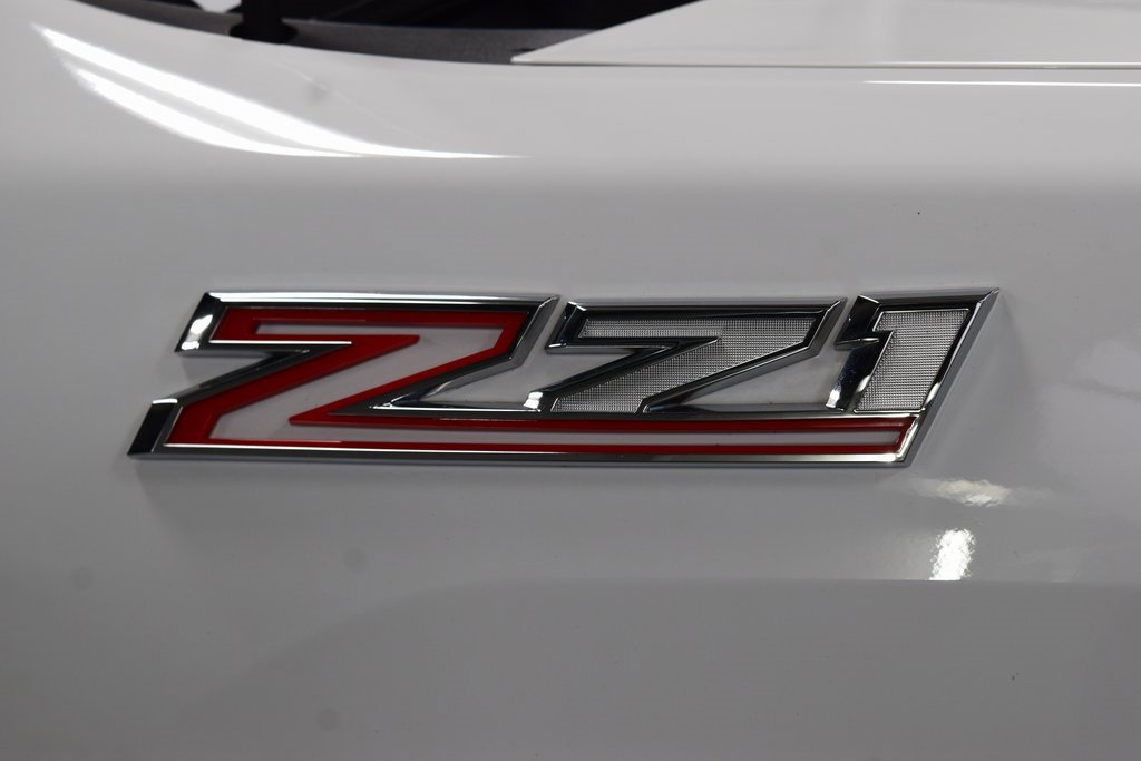 Used 2024 Chevrolet Silverado 2500 Custom w/ Custom Value Package image 17