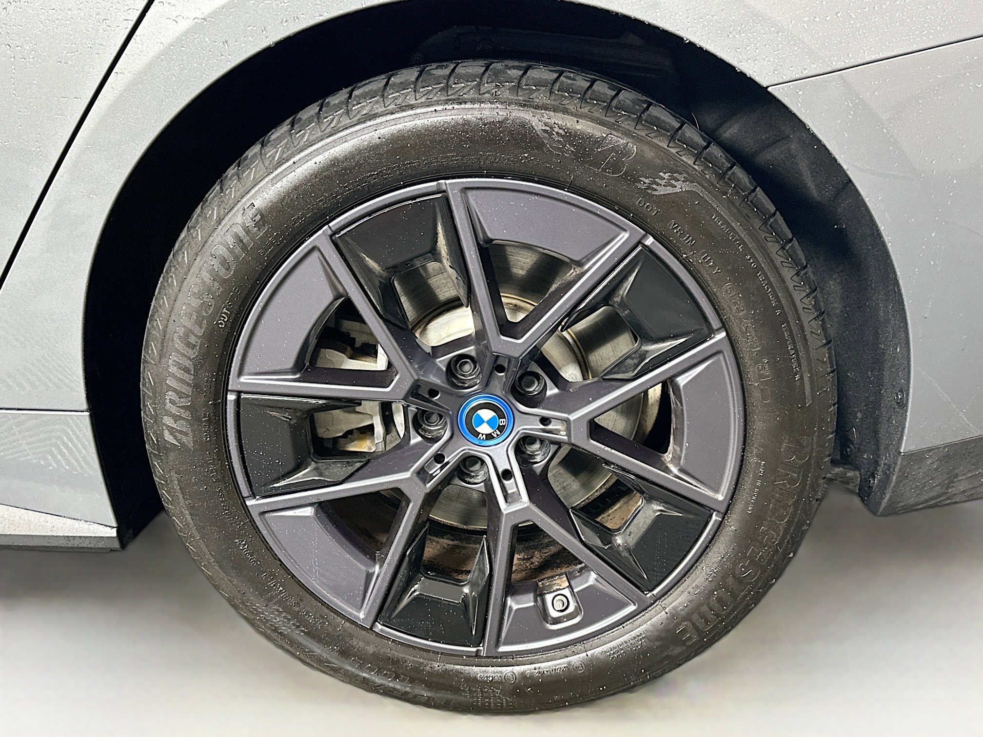 Used 2023 BMW i4 eDrive35 w/ Premium Package image 11