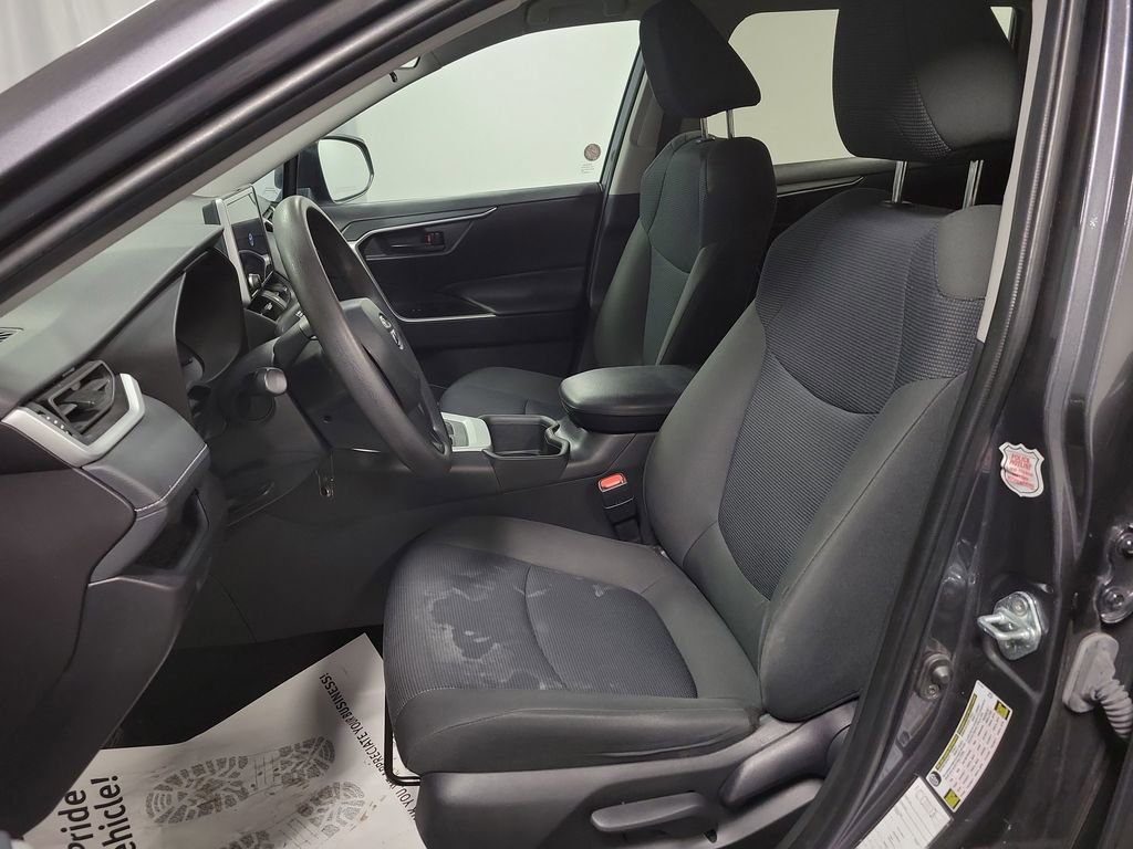 Used 2024 Toyota RAV4 LE image 13