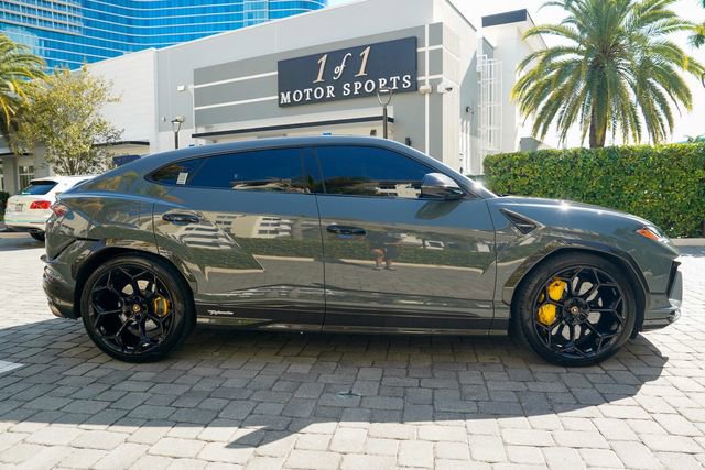 Used 2023 Lamborghini Urus Performante image 33