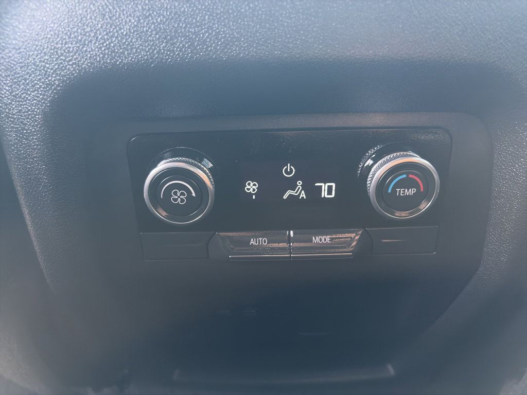 Used 2025 Buick Enclave Sport Touring FWD image 15