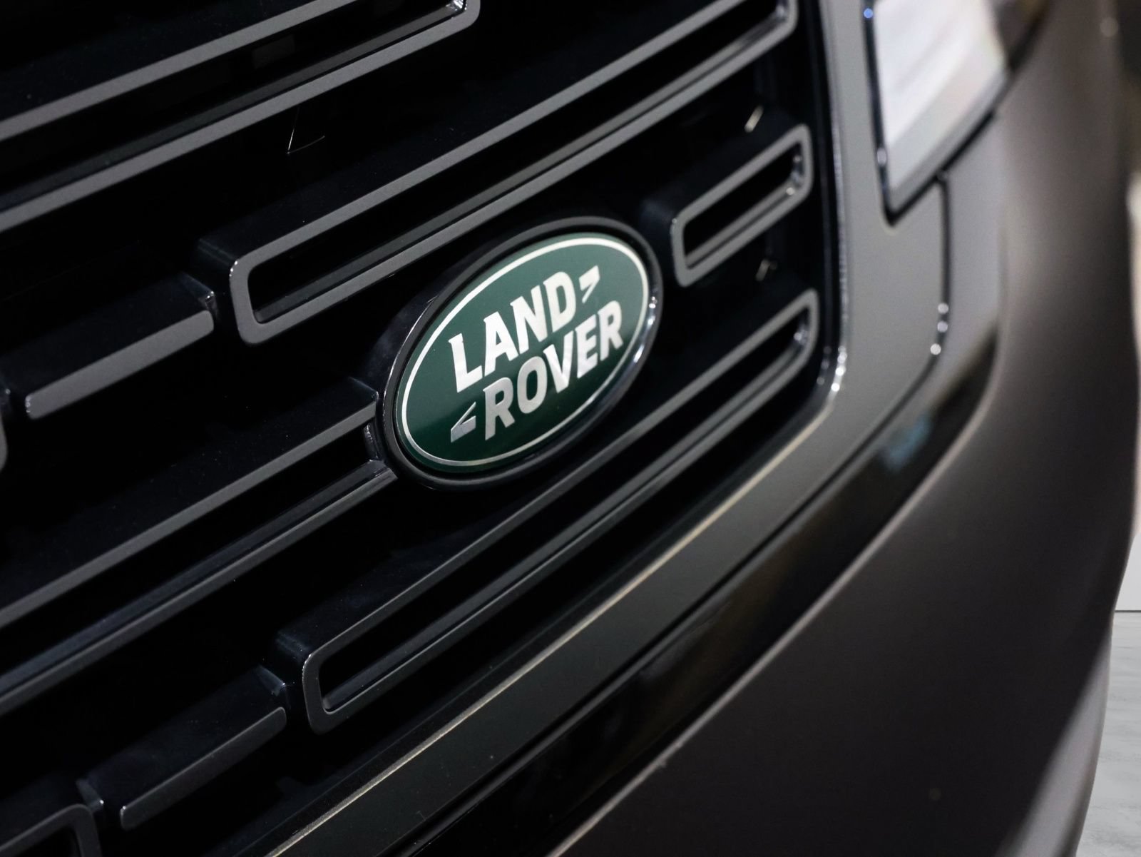 Used 2023 Land Rover Range Rover Long Wheelbase Autobiography AWD/4WD image 45