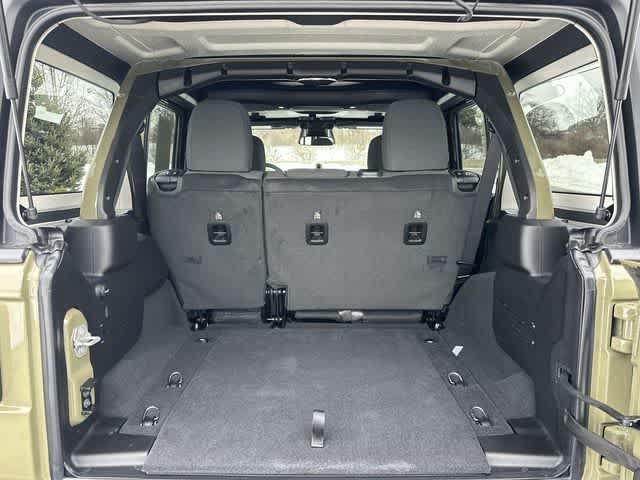 Used 2026 Jeep Wrangler Unlimited Sport AWD/4WD image 25