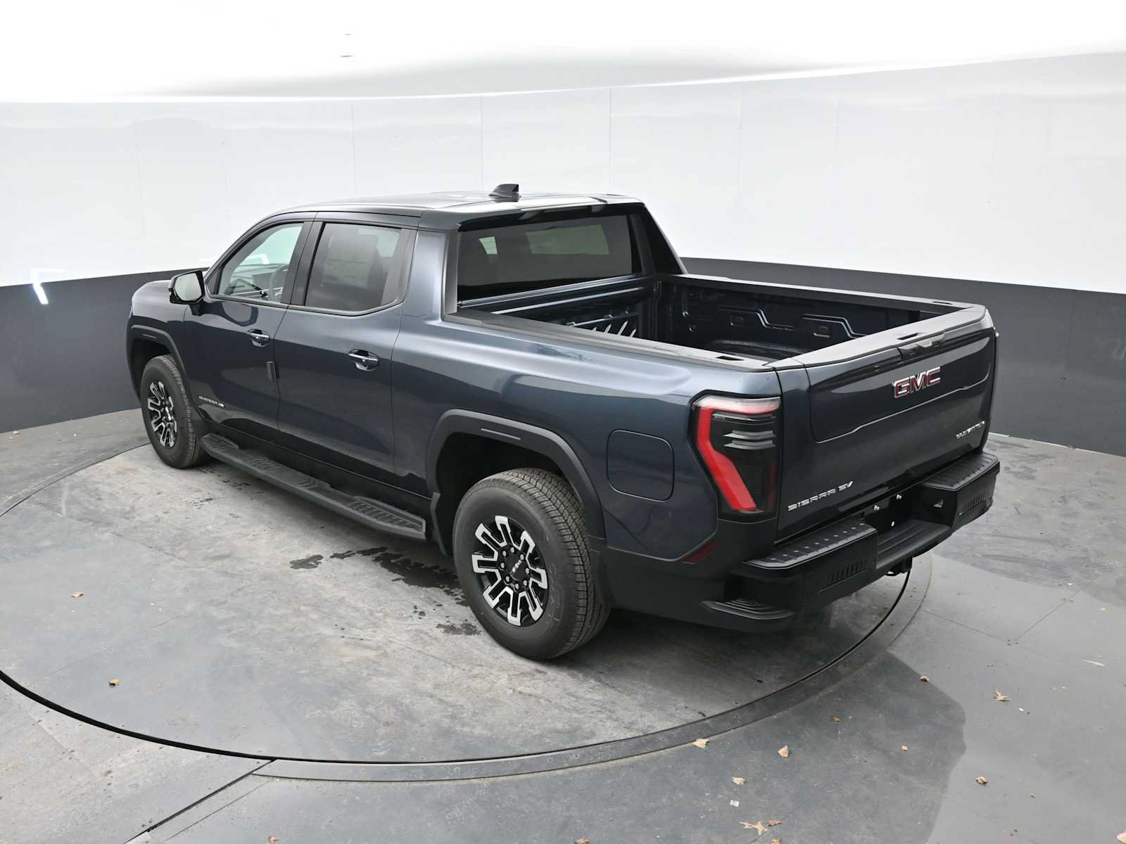 New 2026 GMC Sierra EV Elevation AWD/4WD image 26