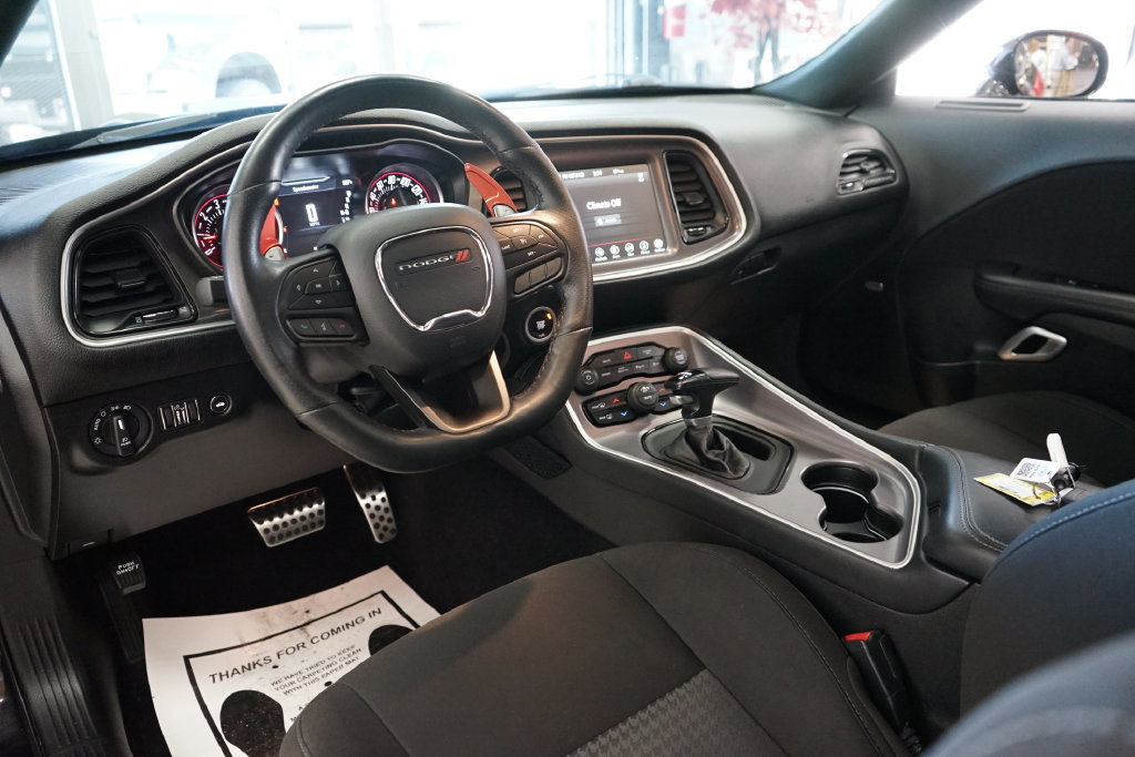 Used 2022 Dodge Challenger R/T w/ Performance Handling Group RWD image 41
