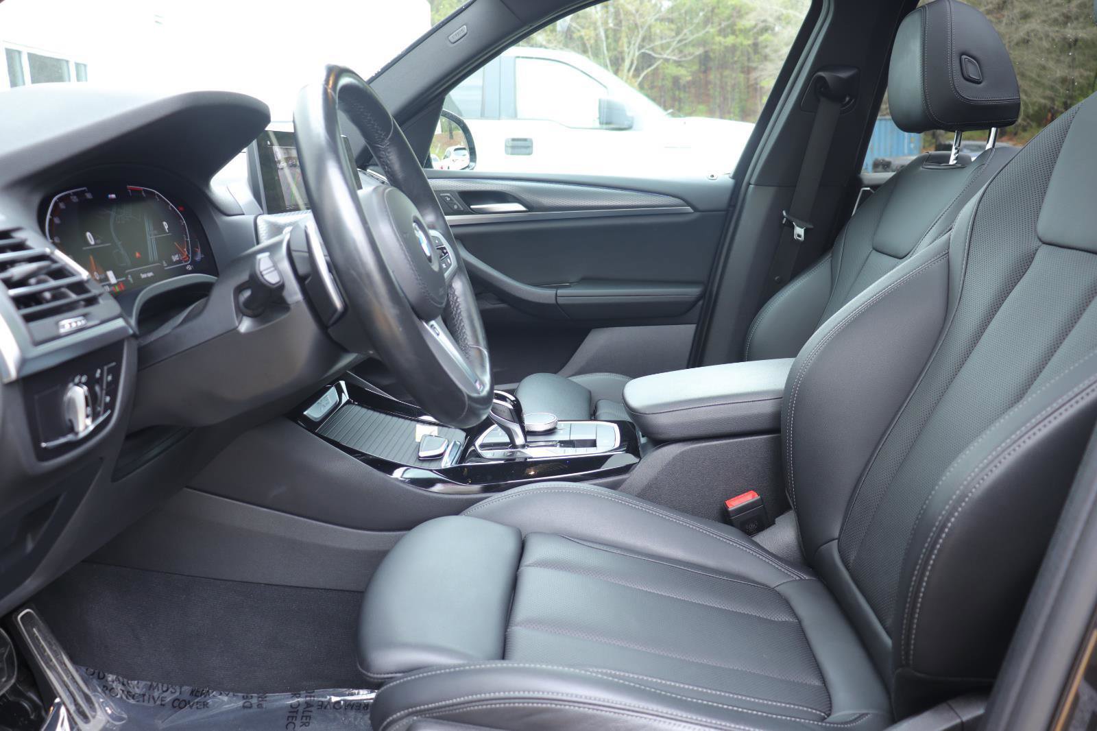 Used 2024 BMW X3 xDrive30i image 11