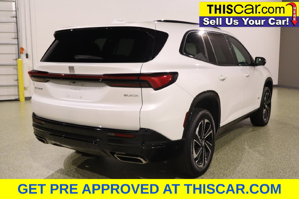 Used 2025 Buick Enclave Sport Touring w/ Power Package FWD image 10