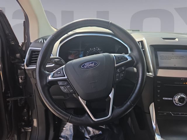Used 2019 Ford Edge Titanium AWD/4WD image 13