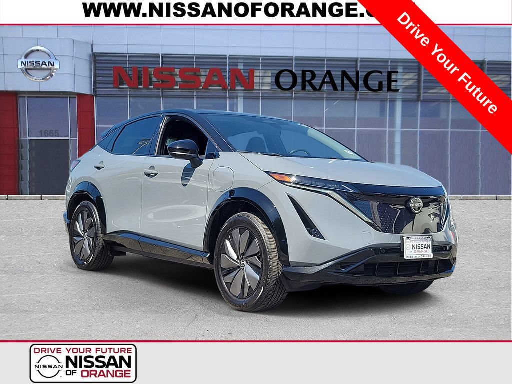 Used 2025 Nissan Ariya AWD image 1