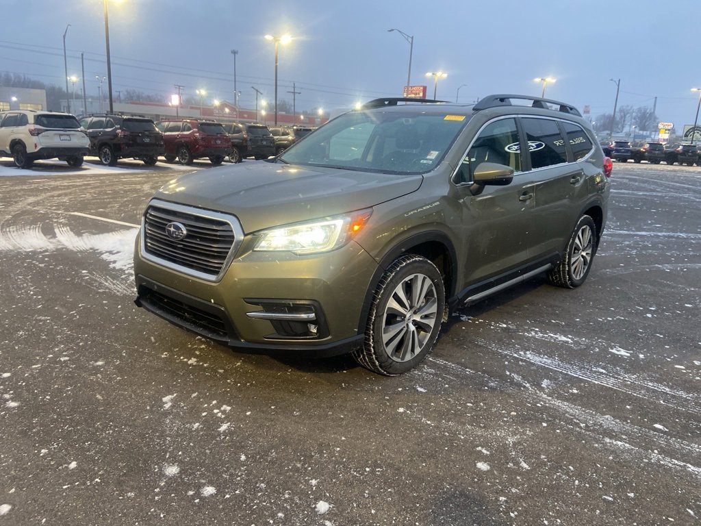 Used 2022 Subaru Ascent Limited w/ Technology Package image 7