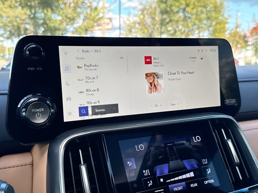 New 2026 Lexus LX 700h Luxury AWD/4WD image 25