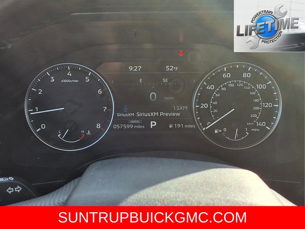 Used 2024 Mitsubishi Outlander SE image 17