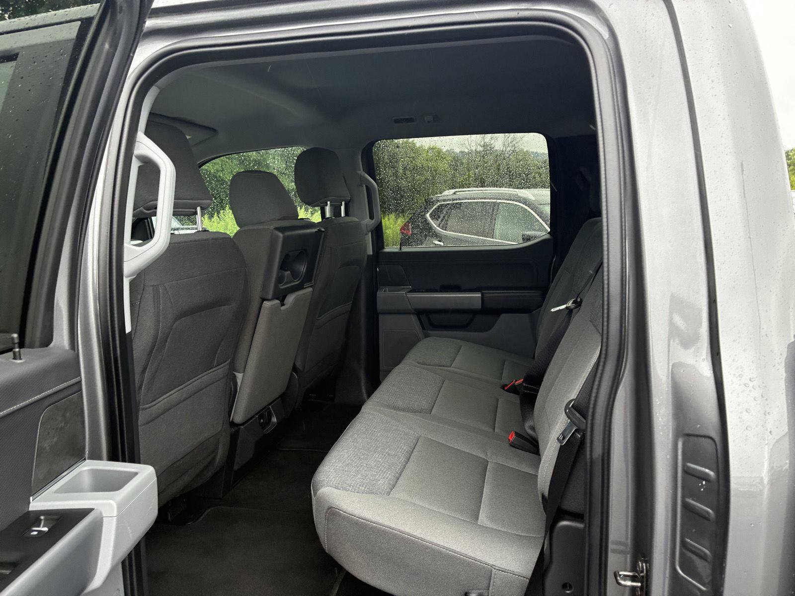 Used 2024 Ford F150 XLT AWD/4WD image 13