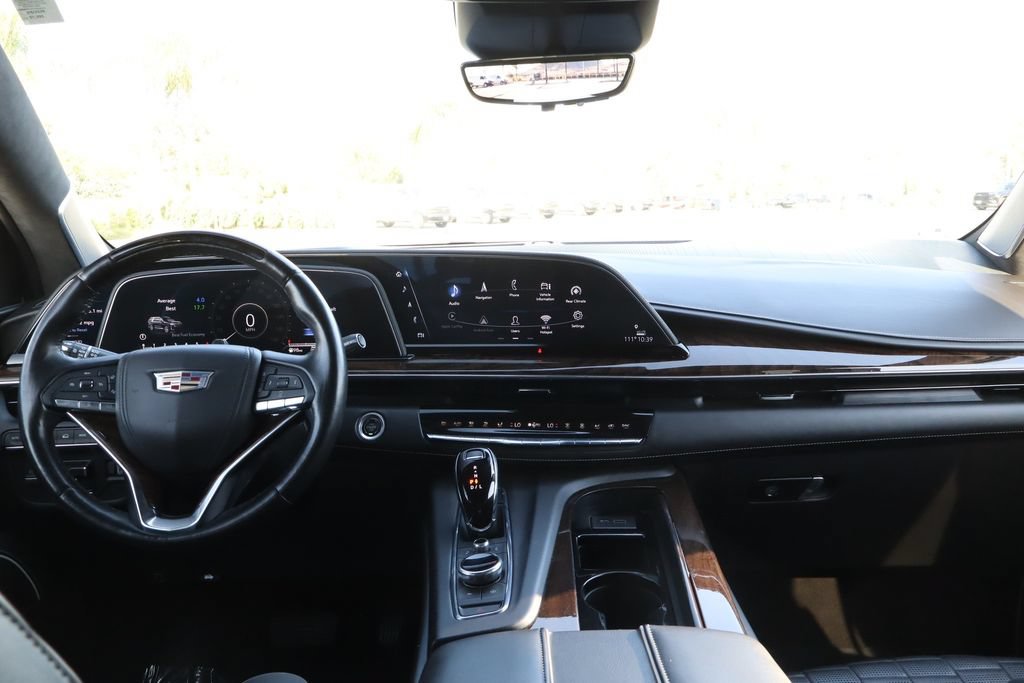 Used 2022 Cadillac Escalade ESV Sport Platinum AWD/4WD image 27