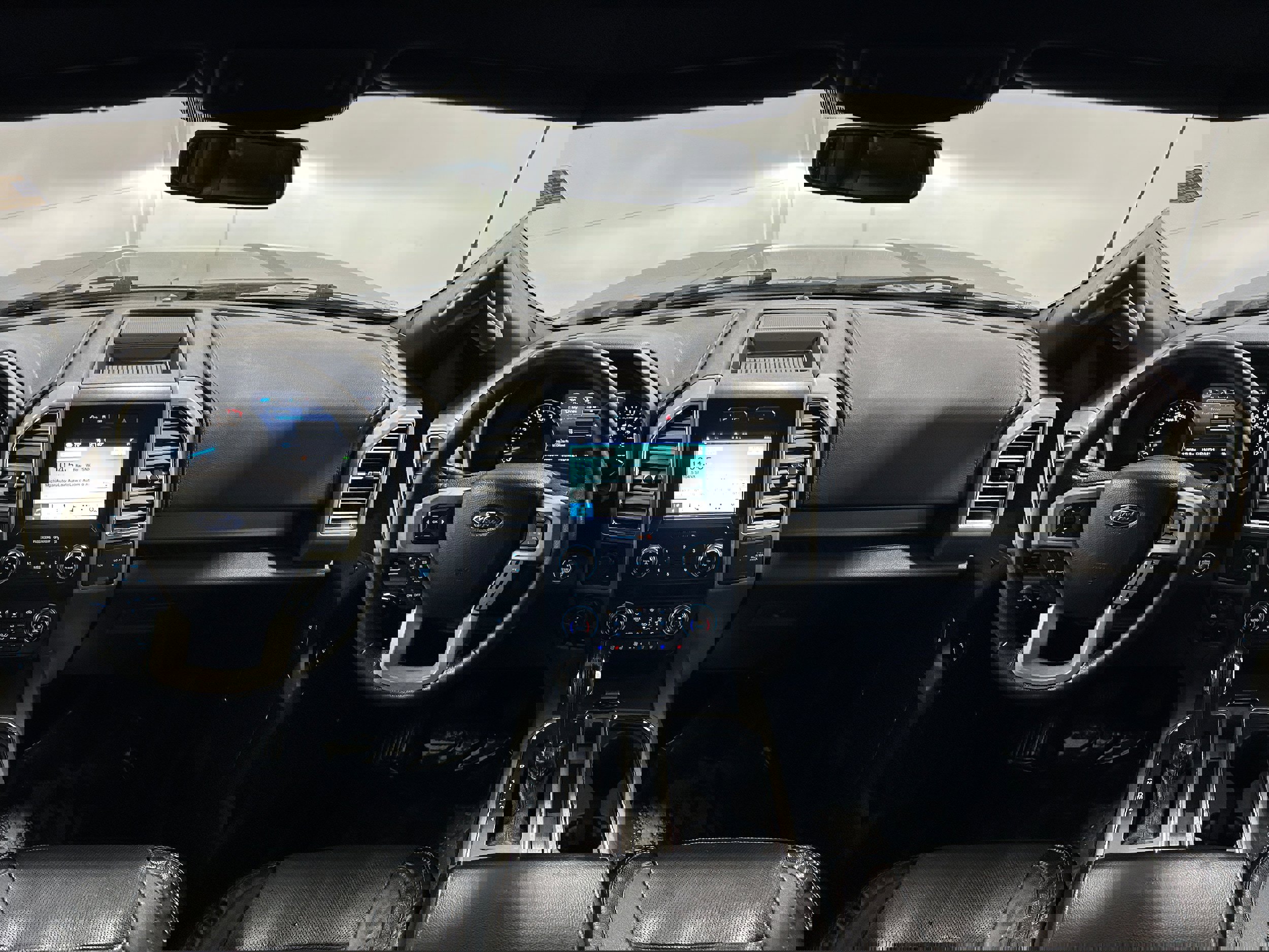 Used 2016 Ford F150 Lariat w/ Equipment Group 502A Luxury image 15