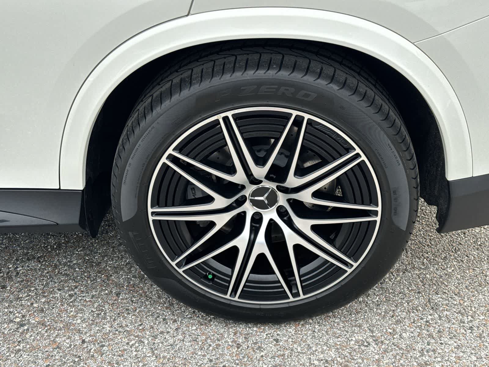 Used 2025 Mercedes-Benz GLC 43 AMG 4MATIC image 20