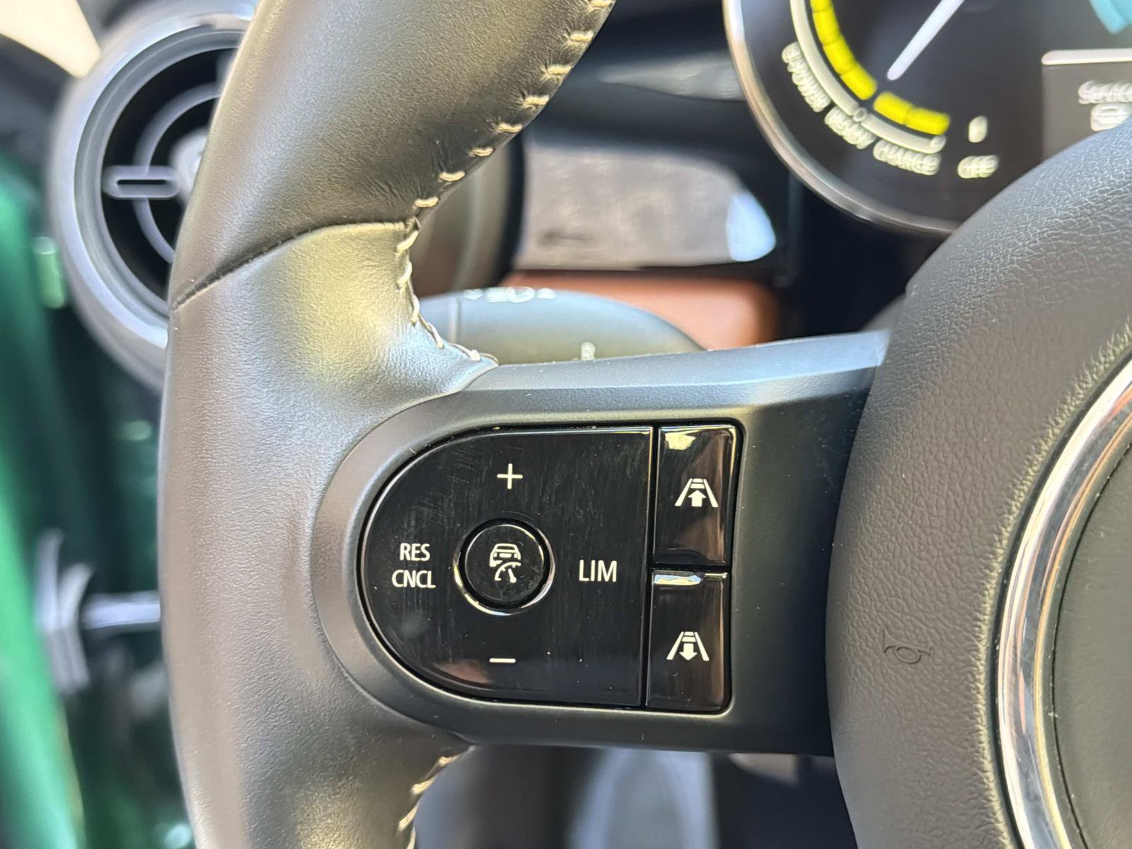Certified 2024 MINI Cooper SE FWD image 13
