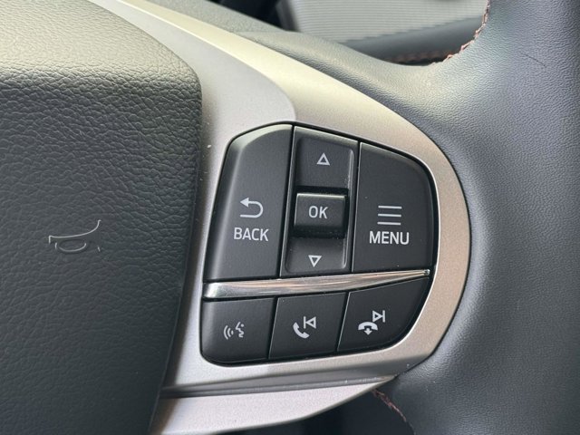 Used 2026 Ford Explorer Active AWD/4WD image 25