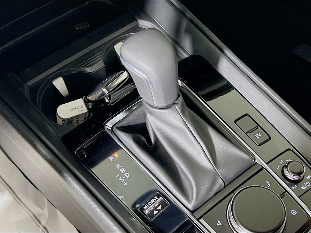 Used 2025 MAZDA CX-50 2.5 Hybrid w/ Weather Package image 14