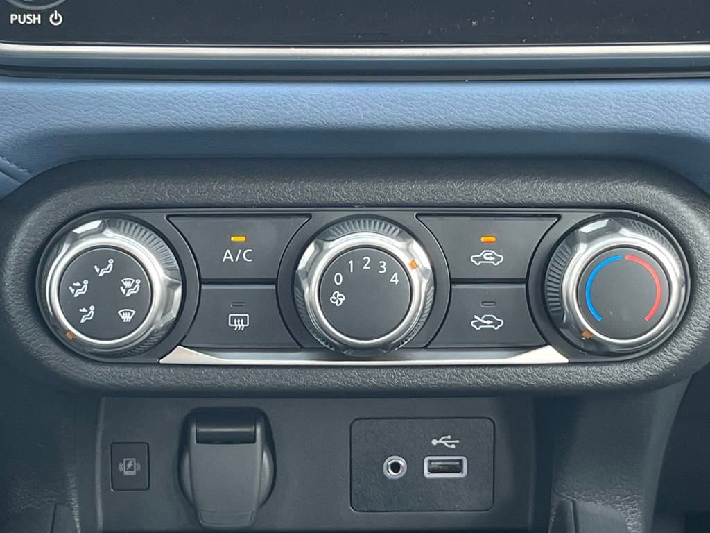 New 2025 Nissan Versa SV w/ Trunk Package image 24