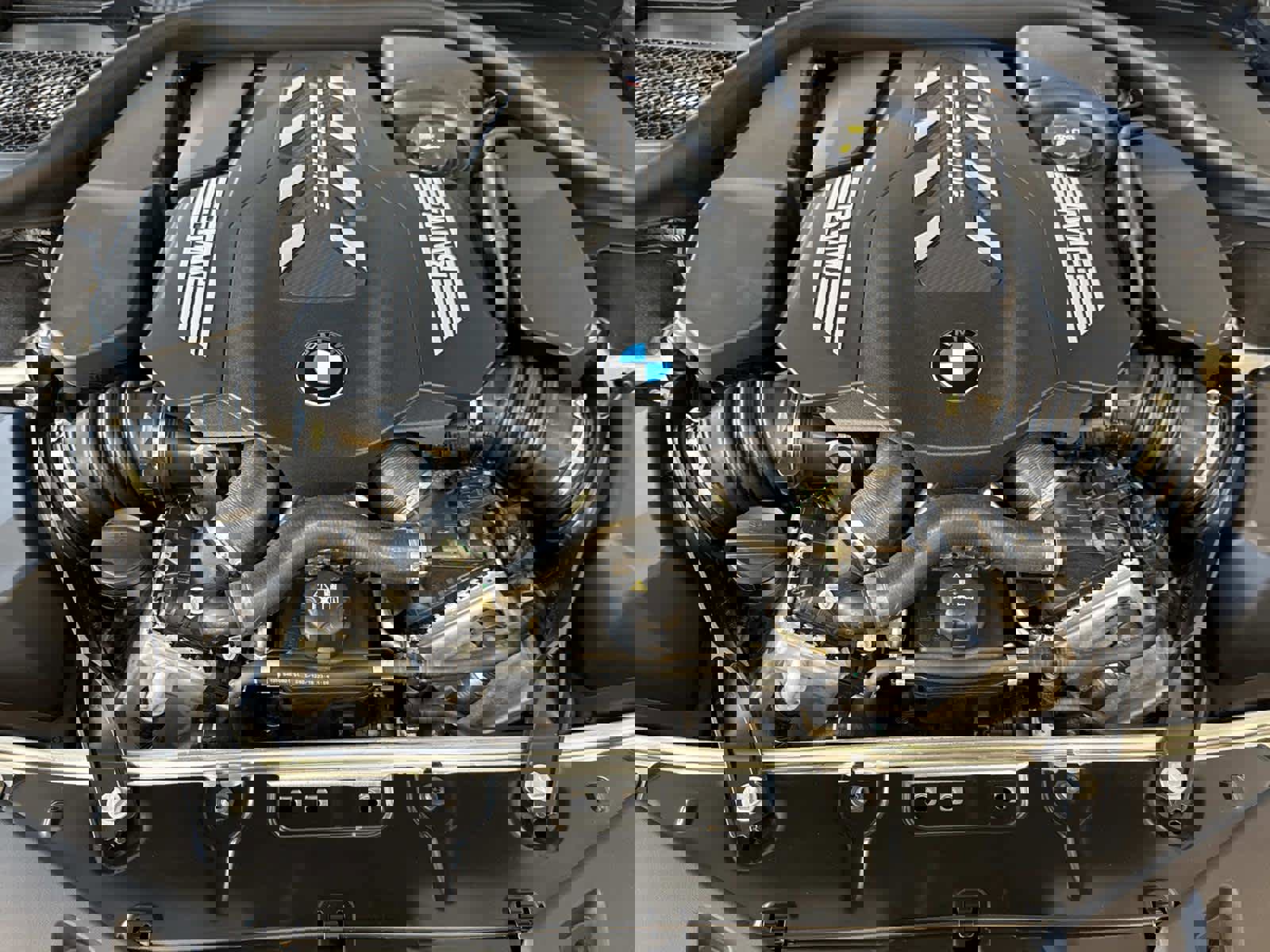 New 2026 BMW M850i xDrive Convertible w/ M Carbon Exterior Package image 12