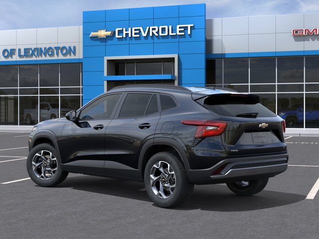 New 2026 Chevrolet Trax LT w/ Driver Confidence Package FWD image 3