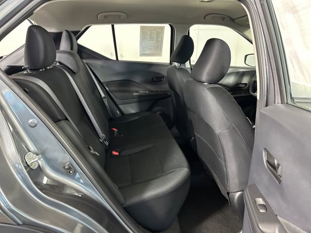 Used 2024 Nissan Kicks S image 27
