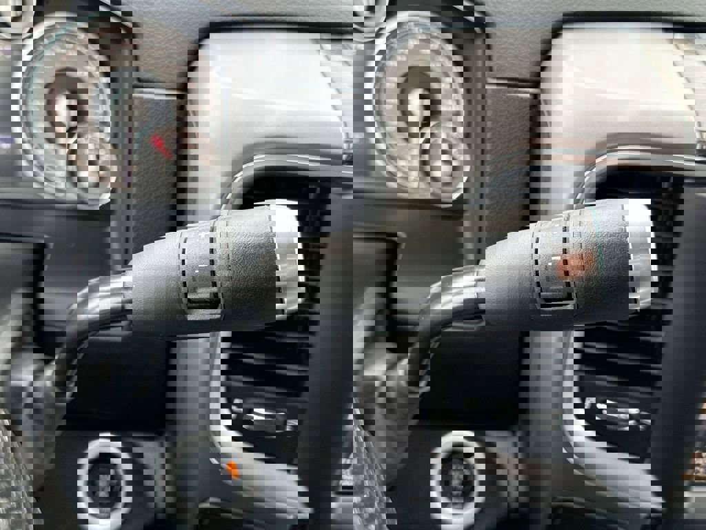 Used 2014 RAM 2500 Limited image 18