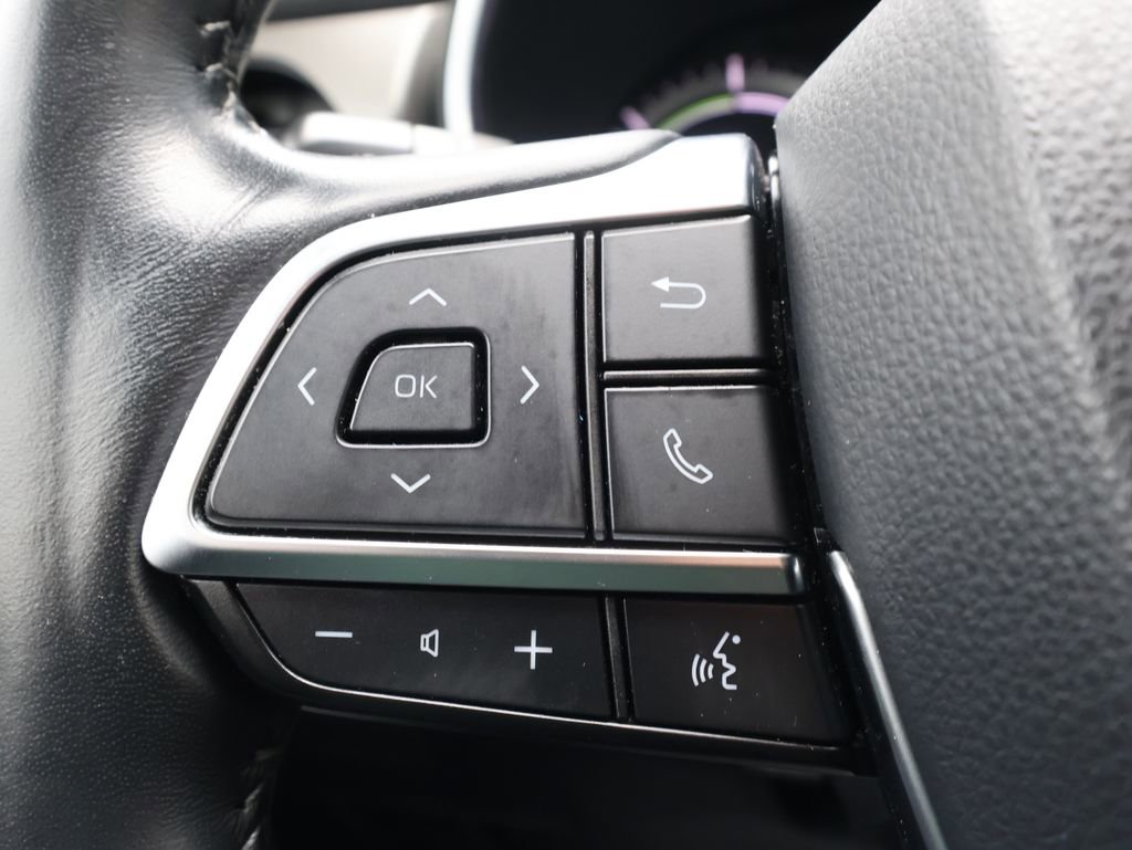 Used 2020 Toyota Highlander Limited w/ Protection Package #3 image 15