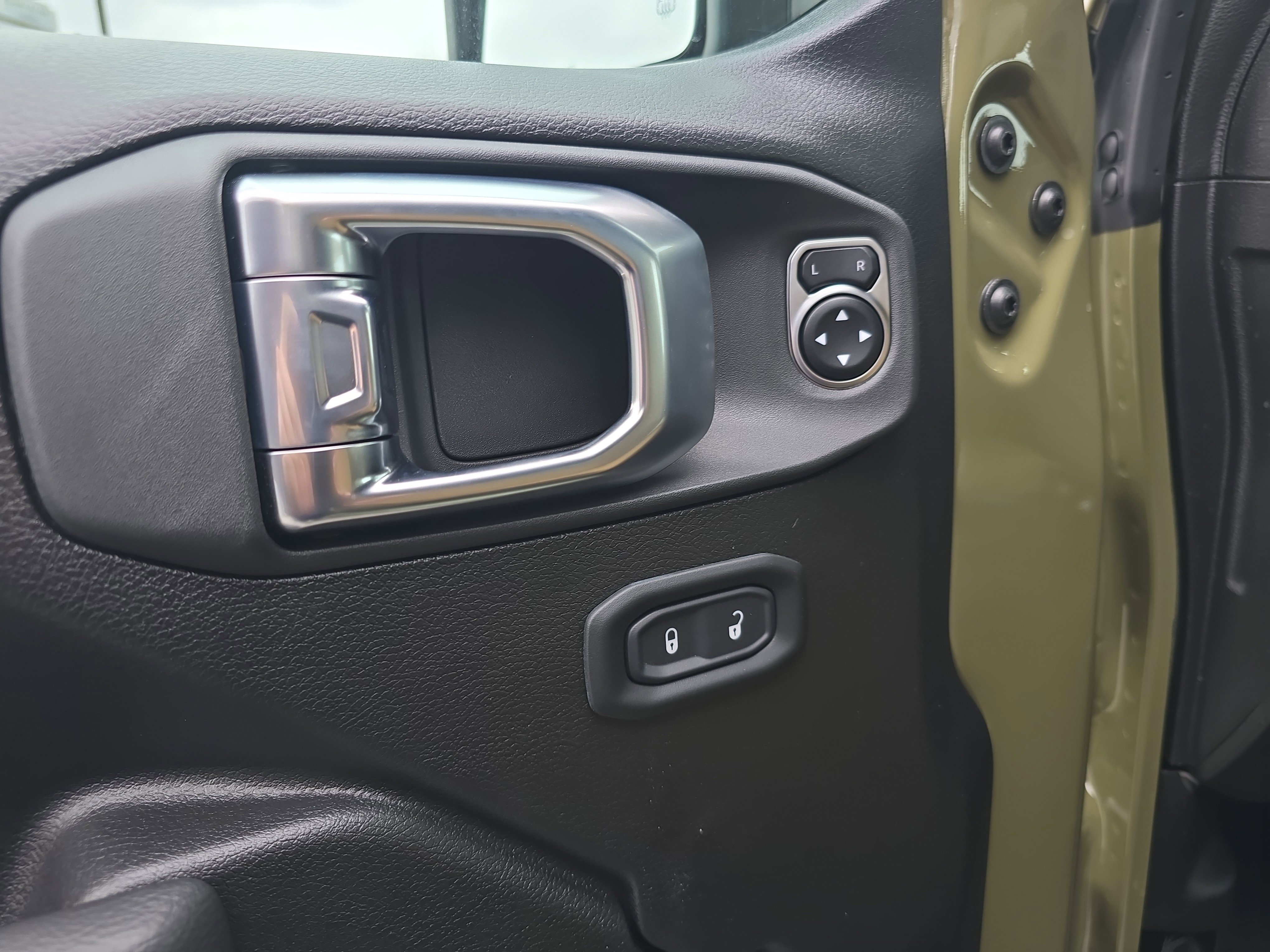 New 2026 Jeep Wrangler Unlimited Sport AWD/4WD image 19