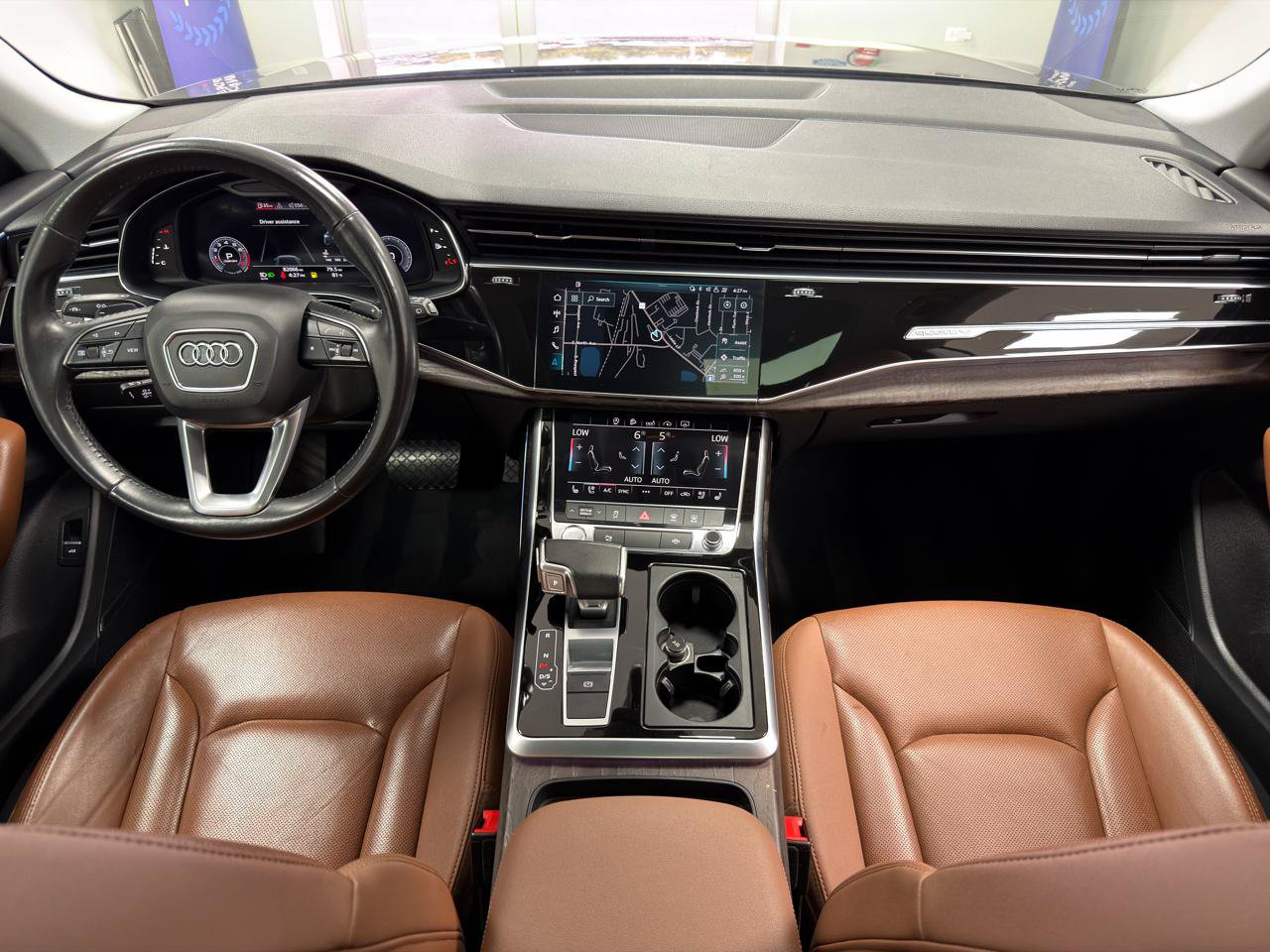 Used 2020 Audi Q8 Premium Plus AWD/4WD image 29